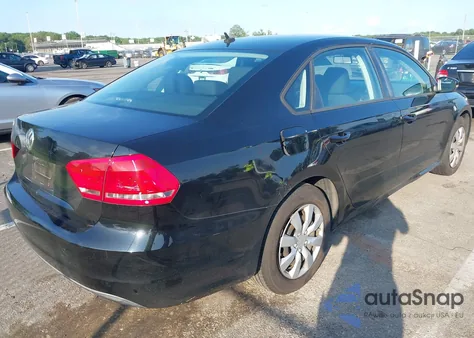2013 Volkswagen Passat 2.5L S из США, поврежденный, VIN 1VWAP7A35DC033238